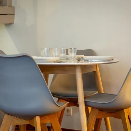 公寓 Daisy Un Pres De La Place Du Vieux Marche