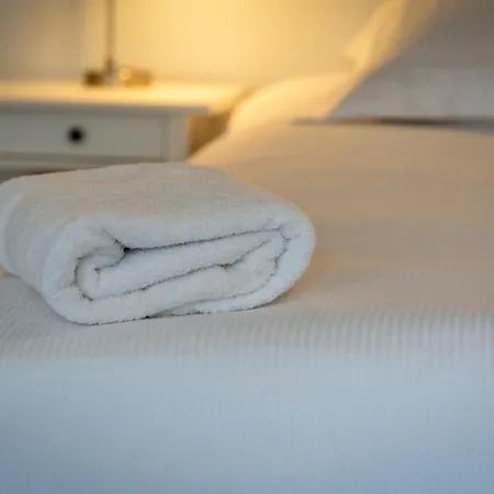 公寓 Daisy Un Pres De La Place Du Vieux Marche *